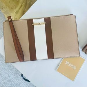 MICHAEL KORS 🍁 Clutch / Wristlet / Wallet 🍁 NWT